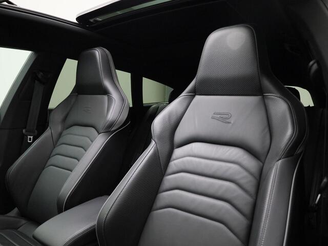 Volkswagen Arteon Shooting Brake 1.4 TSIeHybrid 160kW/218PK R-Line DSG · Panoramadak · Trekhaak · Leder · Camera · Achterbank verwarmd · Massagefunctie · Garantie tot januari 2029 of 100000km.
