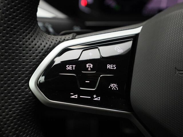 Volkswagen Arteon Shooting Brake 1.4 TSIeHybrid 160kW/218PK R-Line DSG · Panoramadak · Trekhaak · Leder · Camera · Achterbank verwarmd · Massagefunctie · Garantie tot januari 2029 of 100000km.