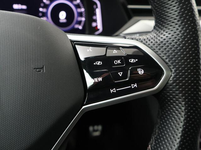 Volkswagen Arteon Shooting Brake 1.4 TSI eHybrid R-Line Business+ | 218 PK | SoH 86% | Automaat | Multifunctioneel stuurwiel | Stoelverwarming | Panoramadak | Inklapbare trekhaak |