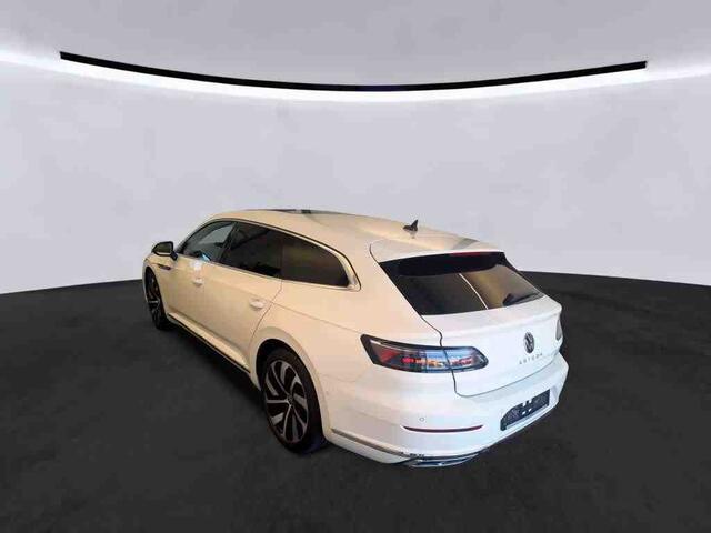 Volkswagen Arteon Shooting Brake 1.4 TSI eHybrid 218pk PHEV R-Line / Panoramadak / Trekhaak / 360 Camera / Wordt Verwacht