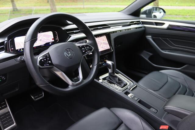 Volkswagen Arteon Shooting Brake 1.4 TSI eHybrid R-Line Pano/IQ.Light/360/Navi Pro/Head-up/Keyless/Elek. lederen R Sportstoelen/DCC/ACC/Virtual Cockpit/Trekhaak wegkl.