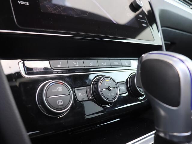 Volkswagen Arteon 1.5 TSI R Line | Panorama dak | stoelverwarming | 19 inch | Full LED |