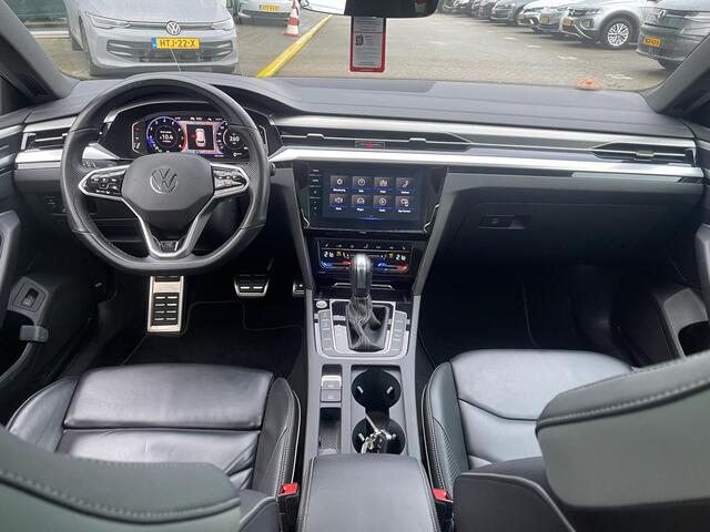 Volkswagen Arteon Shooting Brake 2.0 TSI 190PK DSG R-Line Business+ Nappa leer / Harman Kardon / Panorama-schuif-kanteldak / Stoelen elektr. verst. / 20'' LMV / VW