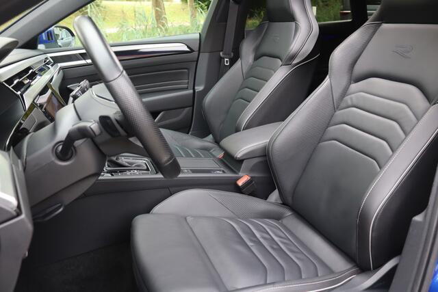 Volkswagen Arteon Shooting Brake 1.4 TSI eHybrid R-Line Pano/IQ.Light/360/Navi Pro/Head-up/Keyless/Elek. lederen R Sportstoelen/DCC/ACC/Virtual Cockpit/Trekhaak wegkl.