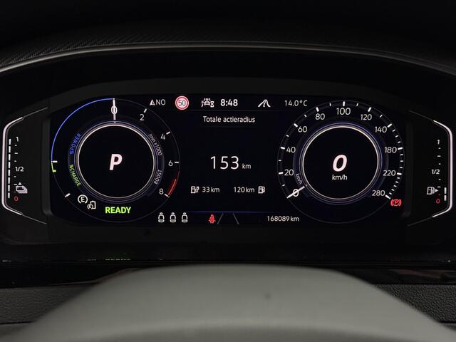 Volkswagen Arteon Aut. 1.4 TSI eHybrid R-Line Business+ | R Stoelen | Camera | DCC | ACC | Memory |