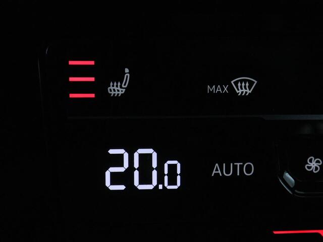 Volkswagen Arteon 1.4 TSI eHybrid R-Line | Head-Up | 360 Camera | Stoelverwarming | Leder/Alcantara | Carplay | Massage | Achterbankverwarming | Virtual Cockpit | LED Plus | Navigatie | PHEV | Plug In