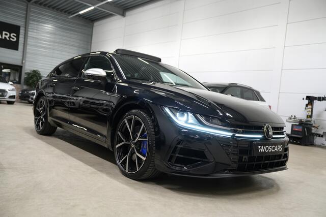 Volkswagen Arteon Shooting Brake 2.0 TSI R 320PK * Pano - Kuipstoelen - Trekhaak - 360° Cam - H/K - 20" - HUD *