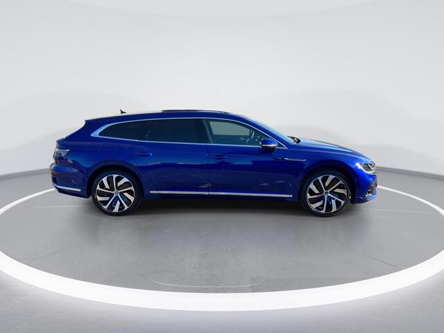 Volkswagen Arteon Shooting Brake 1.4TSIeHybrid 160kW/218PK R-Line DSG · Panoramadak · Trekhaak · 360°Camera + Parkeersensoren