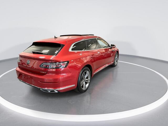 Volkswagen Arteon Shooting Brake 1.4 TSI 218pk DSG eHybrid R-Line Business+ · Panoramadak · Camera · Wegklapbare Trekhaak · Head-Up · Stoelverwarming · Achterbank Verwarming · 18'' Inch ·