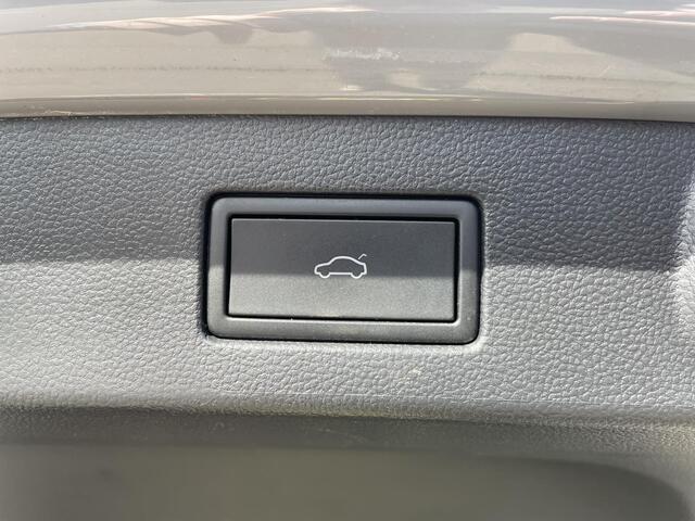 Volkswagen Arteon Shooting Brake 1.4 TSI eHybrid R-Line BINNEN + BUITEN PANO| NAPPALEDER SPORTSTOELEN| ELEK. STOEL MET MEMORY| ELEK. ACHTERKLEP| ACHTERBANK VERWARMD| CAMERA| STOELVERWARMING| CARPLAY| DODE HOEK SENSOR