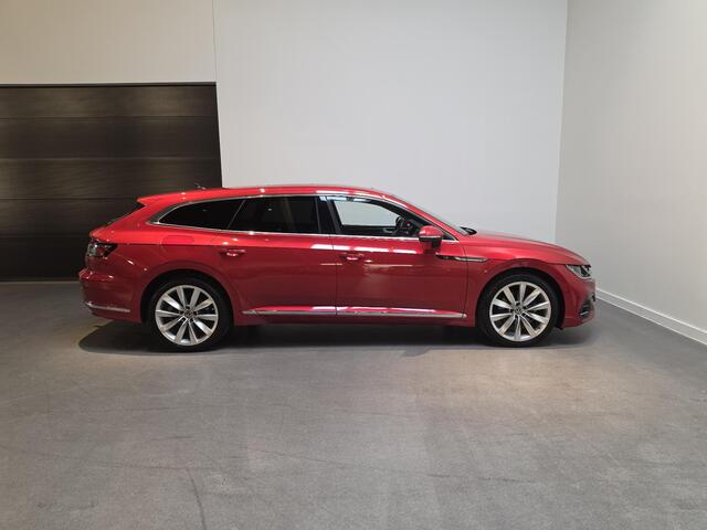 Volkswagen Arteon Shooting Brake 1.4 TSI eHybrid R-Line Business+ Panorama/Schuifdak - Stoelverwarming voor en achter - Massagefunctie - Head-up display - Apple Carplay/Android Auto - Dodehoekdetectie - Trekhaak