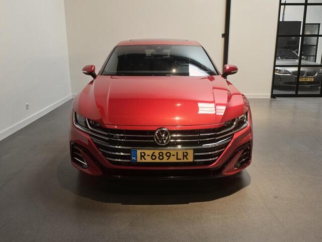 Volkswagen Arteon Shooting Brake 1.4 TSI eHybrid R-Line Business+ Panorama/Schuifdak - Stoelverwarming voor en achter - Massagefunctie - Head-up display - Apple Carplay/Android Auto - Dodehoekdetectie - Trekhaak
