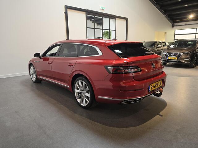 Volkswagen Arteon Shooting Brake 1.4 TSI eHybrid R-Line Business+ Panorama/Schuifdak - Stoelverwarming voor en achter - Massagefunctie - Head-up display - Apple Carplay/Android Auto - Dodehoekdetectie - Trekhaak