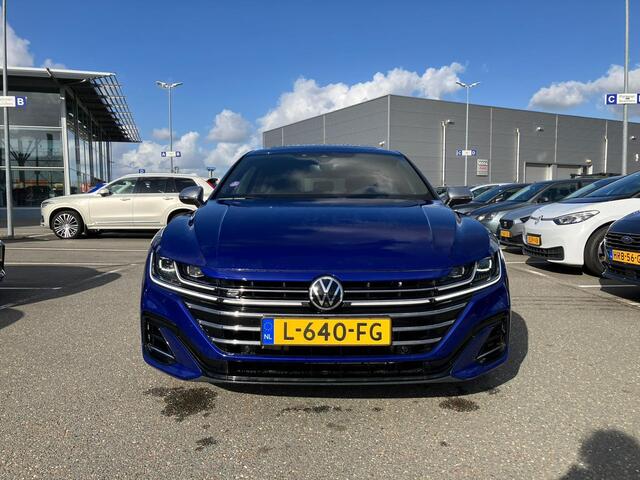 Volkswagen Arteon Shooting Brake 2.0 TSI 190pk DSG R-Line Business+ Panorama Wegkl. trekhaak Harman/Kardon 360 camera Carplay
