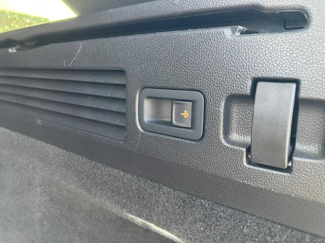 Volkswagen Arteon Shooting Brake 2.0 TSI 190pk DSG R-Line Business+ Panorama Wegkl. trekhaak Harman/Kardon 360 camera Carplay