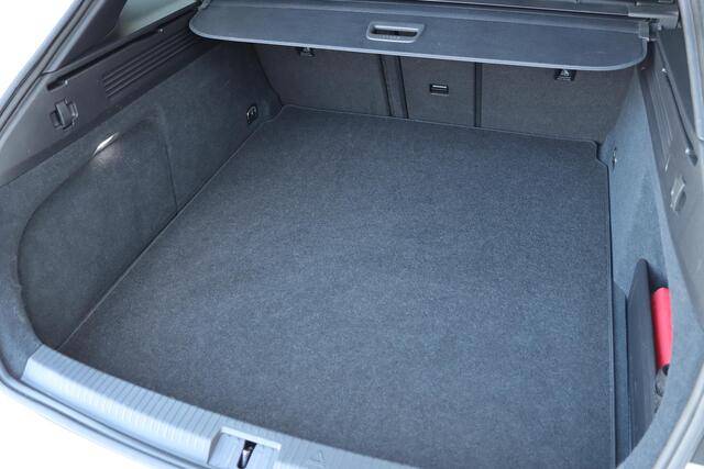 Volkswagen Arteon Shooting Brake 1.4 eHybrid Elegance Business+ 218pk DSG6 | 360 Camera | Blindspot | Memory