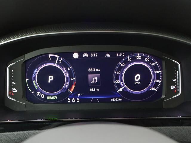 Volkswagen Arteon Shooting Brake 1.4 TSI eHybrid R-Line Business+ | 218 PK | SoH 86% | Automaat | Trekhaak | Panoramadak | Adaptive cruise control | R-Line |