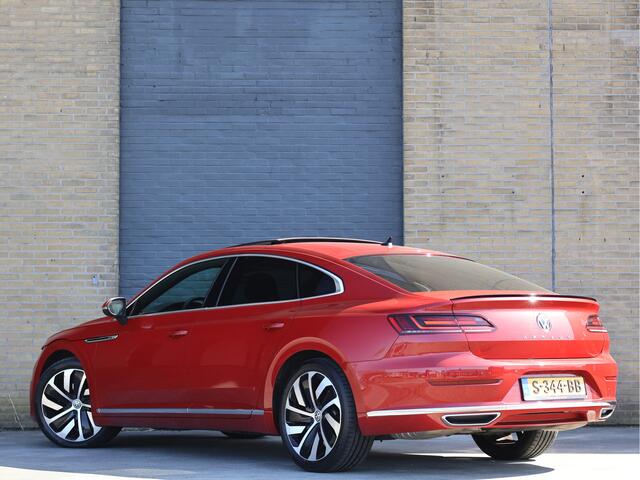 Volkswagen Arteon 2.0 TSI R-line Business 19" | ACC | Virtual Cockpit | Carplay | Trekhaak | Keyless