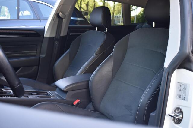 Volkswagen Arteon Shooting Brake 1.4 TSI eHybrid Elegance Business+ 100% Dealer onderhouden | Massagestoel | Digitaal Dashboard | Navigatie & Carplay | 12 mnd BOVAG garantie | Whatsapp 06-53188999