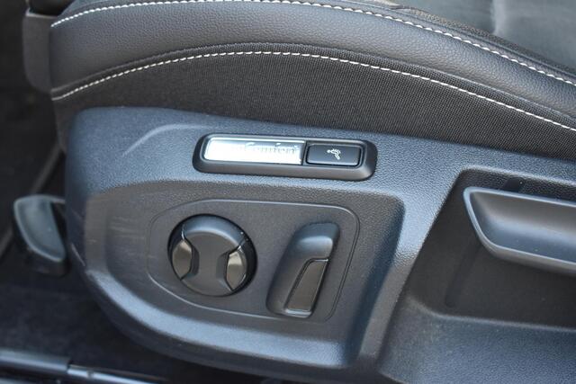 Volkswagen Arteon Shooting Brake 1.4 TSI eHybrid Elegance Business+ 100% Dealer onderhouden | Massagestoel | Digitaal Dashboard | Navigatie & Carplay | 12 mnd BOVAG garantie | Whatsapp 06-53188999