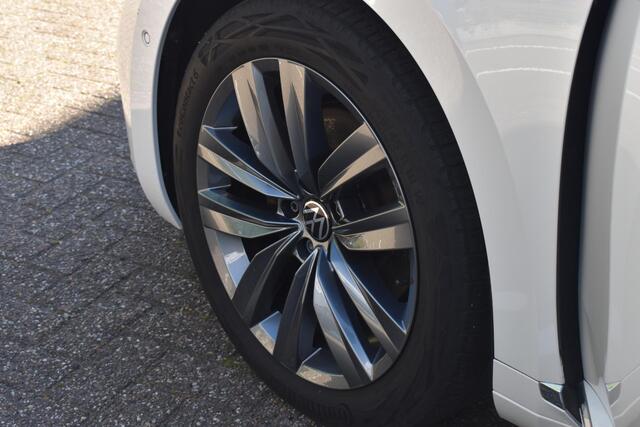 Volkswagen Arteon Shooting Brake 1.4 TSI eHybrid Elegance Business+ 100% Dealer onderhouden | Massagestoel | Digitaal Dashboard | Navigatie & Carplay | 12 mnd BOVAG garantie | Whatsapp 06-53188999