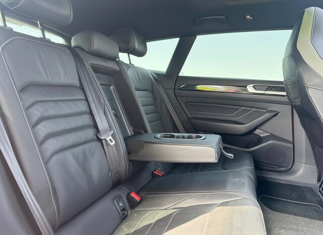 Volkswagen Arteon Shooting Brake eHybrid R-Line Business+, Pano | Trekhaak