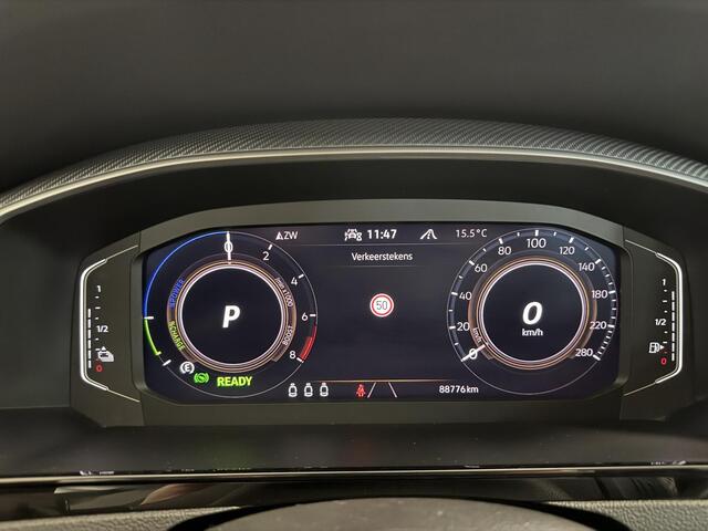 Volkswagen Arteon Shooting Brake 1.4 TSI eHybrid Elegance Trekhaak / ACC / Pano / 360 Camera
