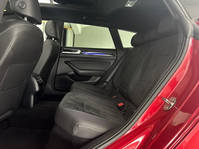 Volkswagen Arteon Shooting Brake 1.4 TSI eHybrid R-Line Business+ | SCHUIF-KANTEL | TREKHAAK | CARPLAY |