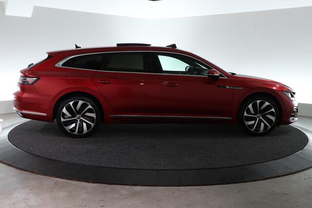 Volkswagen Arteon Shooting Brake 1.4 TSI eHybrid R-Line Business+ | SCHUIF-KANTEL | TREKHAAK | CARPLAY |