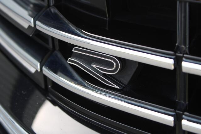 Volkswagen Arteon Shooting Brake 1.4 TSI eHybrid R-Line Business+ | Incl. 12 maanden garantie | Schuif/kantel dak | Adaptieve cruise control | Standkachel | Uitklapbare trekhaak | Head-up display | Massage stoel | Apple carplay/Android auto | Stoelverwarming voor/achter |