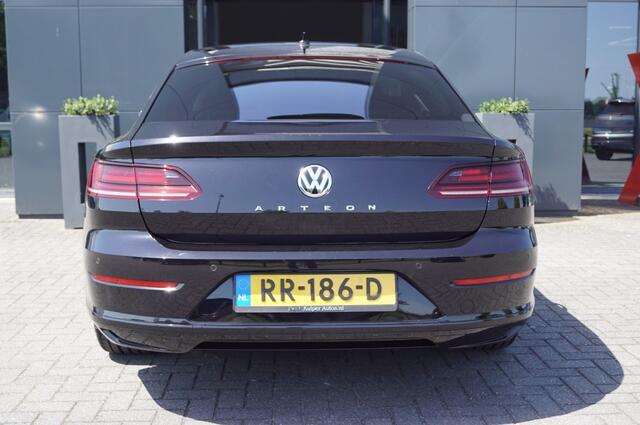 Volkswagen Arteon 2.0 TDI DSG / Navi / Camera / PDC / ACC / Side-assist/ App-connect
