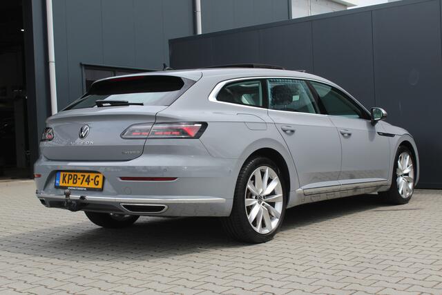 Volkswagen Arteon Shooting Brake 1.4 TSI eHybrid Elegance Business+ | Incl. 12 maanden garantie | Trekhaak | Schuif/kantel dak | Stoelen verwarmd | Achteruitrijcamera | Parkeersensoren | Apple carplay/Android auto | Climate control | Adaptive cruise control | Airco | Bluet