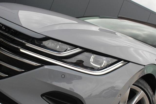 Volkswagen Arteon Shooting Brake 1.4 TSI eHybrid Elegance Business+ | Incl. 12 maanden garantie | Trekhaak | Schuif/kantel dak | Stoelen verwarmd | Achteruitrijcamera | Parkeersensoren | Apple carplay/Android auto | Climate control | Adaptive cruise control | Airco | Bluet