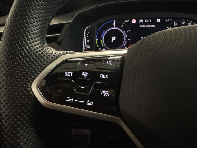 Volkswagen Arteon Shooting Brake 1.4 TSI eHybrid R-Line | Camera | Stoelverwarming | Adaptive cruise |