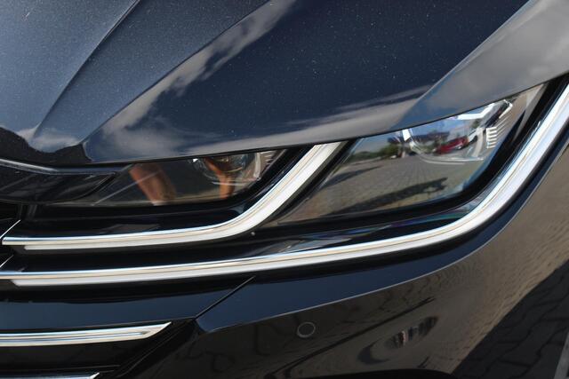 Volkswagen Arteon Shooting Brake 1.4 TSI eHybrid Elegance Business+ | Incl. 12 maanden garantie | 93% SOH | Massage stoelen | Elektrisch verstelbare stoelen | Apple Carplay/Android Auto | Stoelverwarming voor + Achter | Adaptieve Cruise | Parkeersensoren | Airco | Navigatie