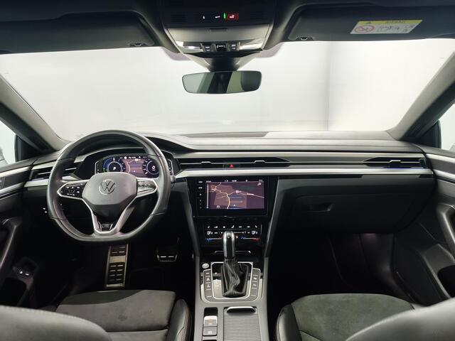 Volkswagen Arteon 1.4 TSI eHybrid R-Line Business+ | DCC | Navigatie | SoH 90,3% | Adaptieve cruise | Panoramadak | Head-Up | Camera|