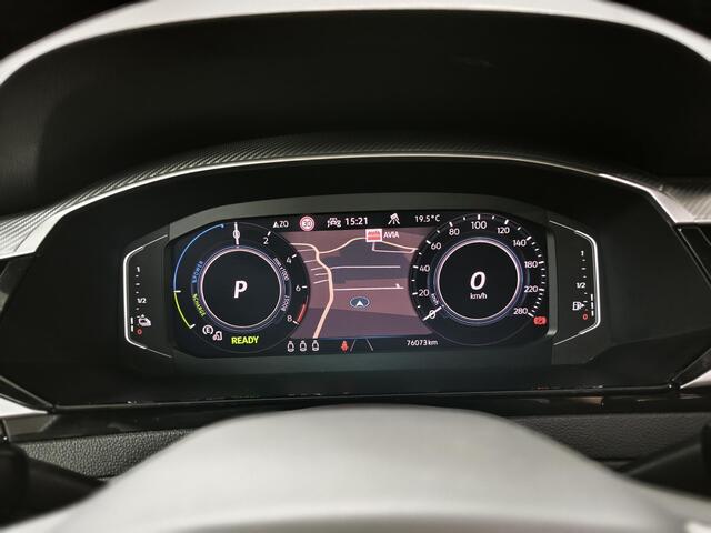 Volkswagen Arteon 1.4 TSI eHybrid R-Line Business+ | DCC | Navigatie | SoH 90,3% | Adaptieve cruise | Panoramadak | Head-Up | Camera|