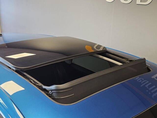 Volkswagen Arteon 1.4 TSI eHybrid Elegance | 360 Camera | Trekhaak | Gelaagde zijruiten | Panoramadak | Stoelverwarming |