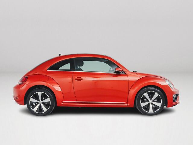 Volkswagen BEETLE (NEW) 1.2 TSI Exclusive Series | Panoramadak | Parkeercamera | Fender audio