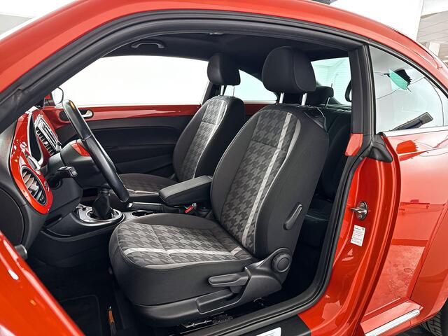 Volkswagen BEETLE (NEW) 1.2 TSI Exclusive Series | Panoramadak | Parkeercamera | Fender audio
