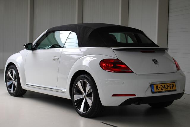 Volkswagen BEETLE (NEW) Cabriolet 1.2 TSI Design BlueMotion Navigatie | Xenon | Stoelverwarming | 18"velgen | Climate Control