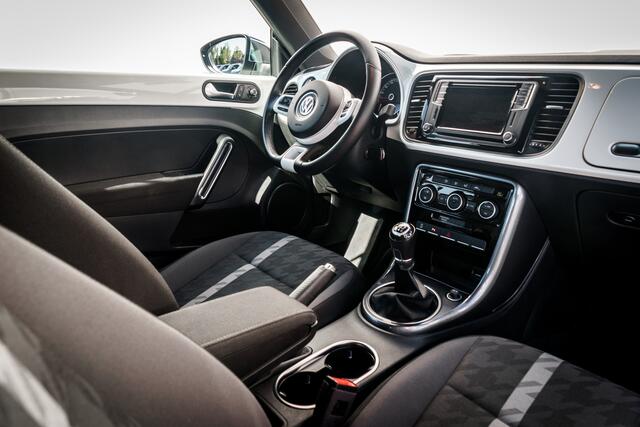 Volkswagen BEETLE (NEW) Cabriolet 1.2 TSi Exclusive Series | Elektr. dak | 17 inch LMV | PDC v+a | Climate Control