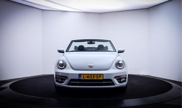 Volkswagen BEETLE (NEW) Cabriolet 1.2TSI Dsg Design BlueMotion XENON | FENDER AUDIO | CARPLAY | STOELVERW | NAVI | CLIMA | CRUISE | LMV 18''