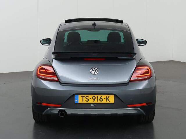 Volkswagen BEETLE (NEW) 1.2 TSI Dune | Panoramadak | Dodehoek detectie | Parkeercamera | Stoelverwarming | Keyless Go | Keyless | Navigatie