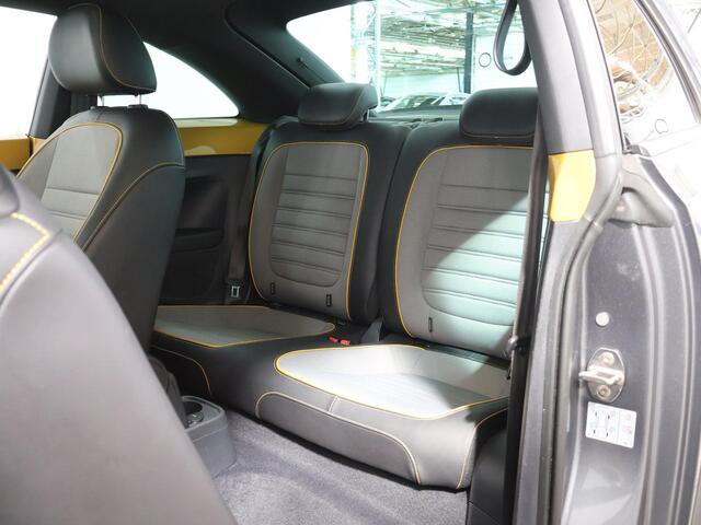 Volkswagen BEETLE (NEW) 1.2 TSI Dune | Panoramadak | Dodehoek detectie | Parkeercamera | Stoelverwarming | Keyless Go | Keyless | Navigatie