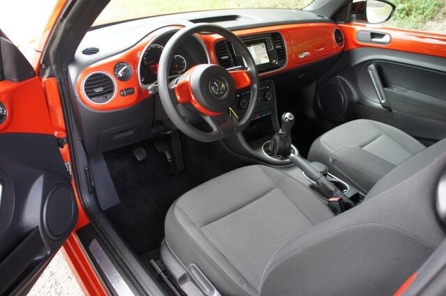 Volkswagen BEETLE (NEW) 1.2 TSI DESIGN BLUEM NAVI/18INCH/CRUISE/CLIMA PERFECTE STAAT