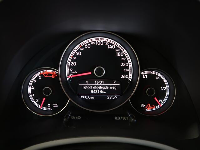 Volkswagen BEETLE (NEW) Cabriolet 1.2 TSI Sound Automaat DSG Airco-ecc Navigatie Stoelverwarming App connect Sportvelgen Parkeersensoren Boekjes aanwezig Windscherm 1e Eigenares