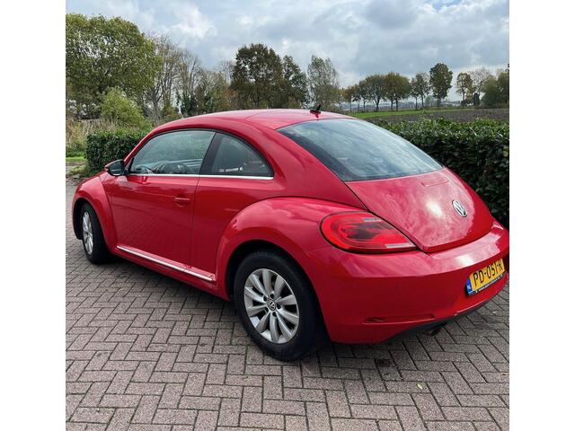 Volkswagen BEETLE (NEW) 1.2 TSI Design BlueMotion / 2016