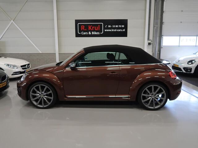 Volkswagen BEETLE (NEW) Cabriolet 1.4 TSI Allstar BTW LED App connect Automaat Fender 20 inch Camera Half Leer Navigatie Bluetooth Cruise control Airco-ecc Boekjes Nieuwstaat