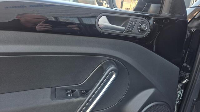 Volkswagen BEETLE (NEW) 1.2 TSI EXCLUSIVE SERIES SOUND AIRCO NAVI CRUISE STOEL VERW